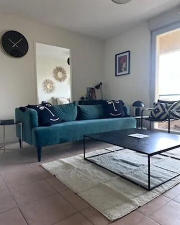 Superbe Calme Avec Vue Degagee カルカソンヌ